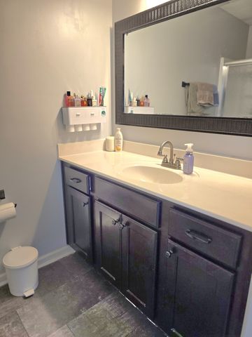 101 Bob White Trl, Oak Grove, KY 42262