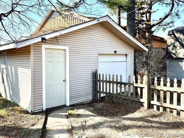 321 Wheeler Street, Ardmore, OK 73401