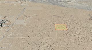 182nd St E, Palmdale, CA 93591