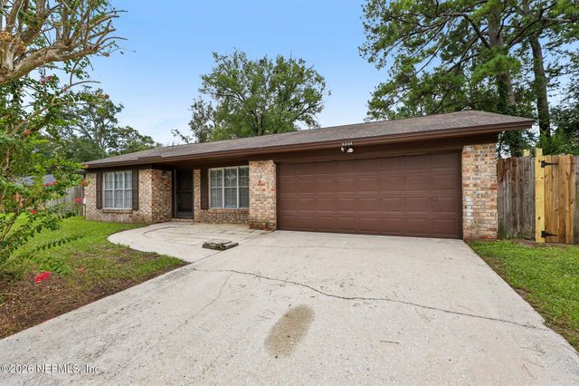 8364 POINTER Drive N, Jacksonville, FL 32221