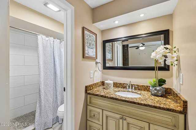 8364 POINTER Drive N, Jacksonville, FL 32221