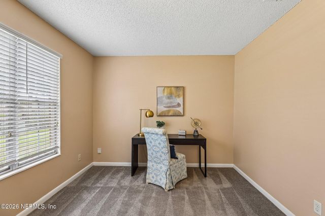 8364 POINTER Drive N, Jacksonville, FL 32221