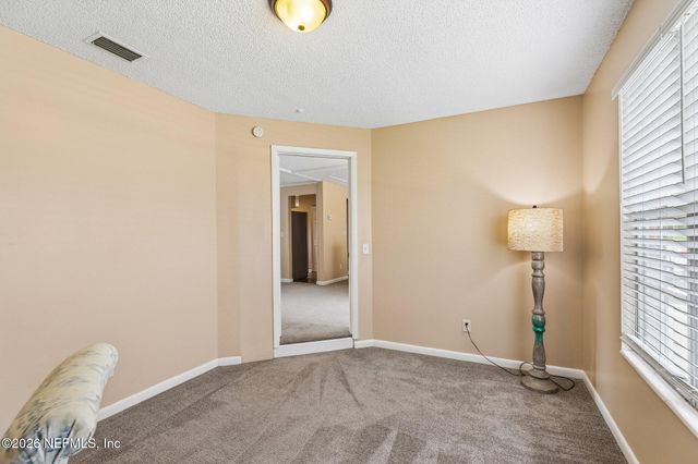 8364 POINTER Drive N, Jacksonville, FL 32221