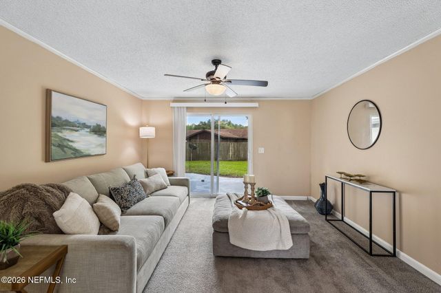 8364 POINTER Drive N, Jacksonville, FL 32221