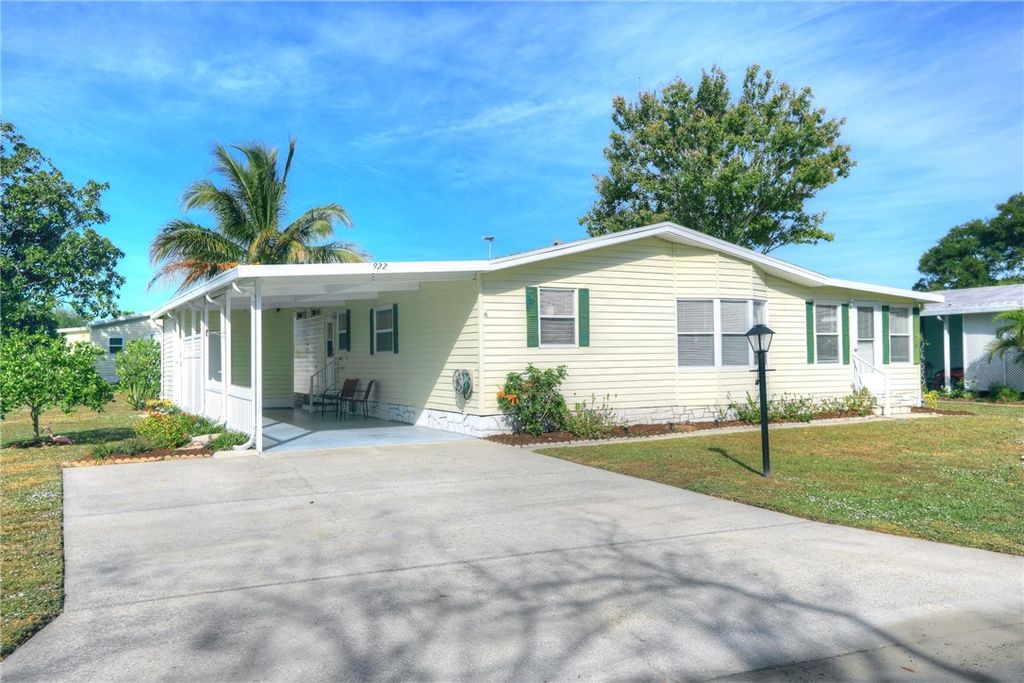 922 Hemlock Street, Barefoot Bay, FL 32976
