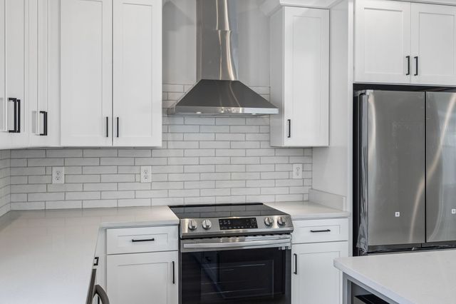 2212 18th Ave, N, Nashville, TN 37208