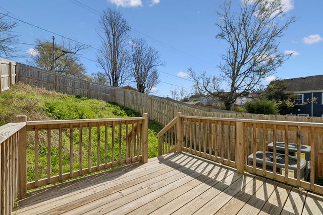 2212 18th Ave, N, Nashville, TN 37208