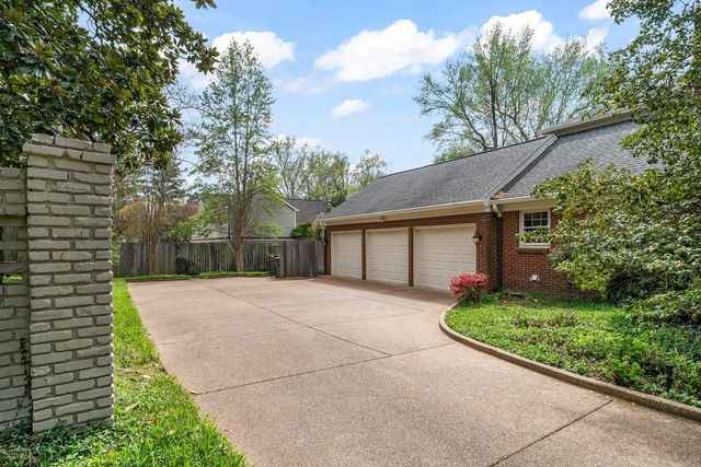 6913 RED GUM CV, Memphis, TN 38119