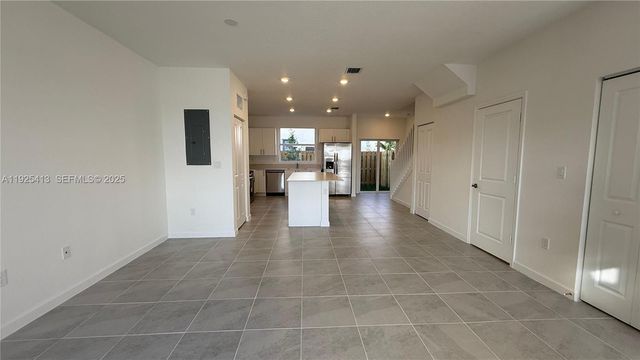 1096 SE 2nd Ter 1096, Florida City, FL 33034