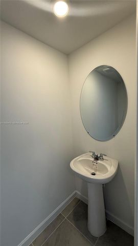 1096 SE 2nd Ter 1096, Florida City, FL 33034