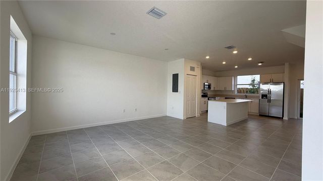 1096 SE 2nd Ter 1096, Florida City, FL 33034