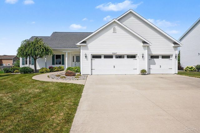 3647 Coachmans Ridge Drive, Saginaw, MI 48603