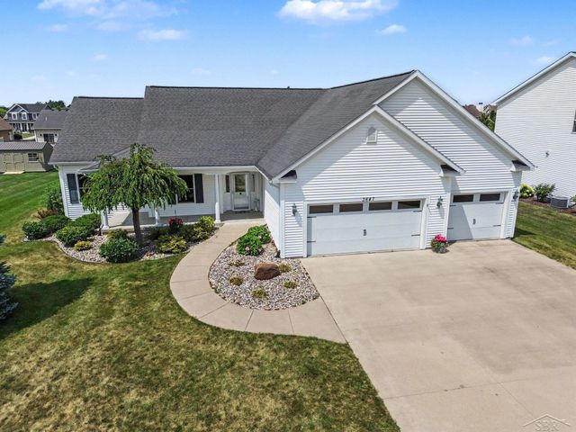 3647 Coachmans Ridge Drive, Saginaw, MI 48603