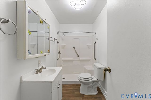 7961 Martin Luther King Hwy, Spring Grove, VA 23881