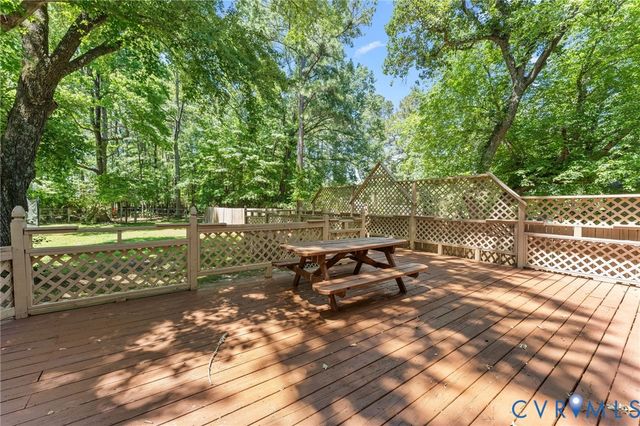 7961 Martin Luther King Hwy, Spring Grove, VA 23881