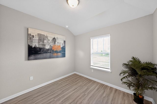 383 Brandywine RD, Hutto, TX 78634