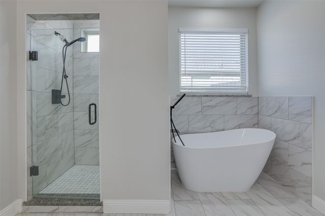 1804 Eastwood Court, Mansfield, TX 76063