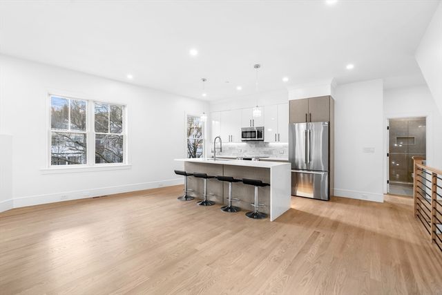 143 Tremont St 1, Boston, MA 02135