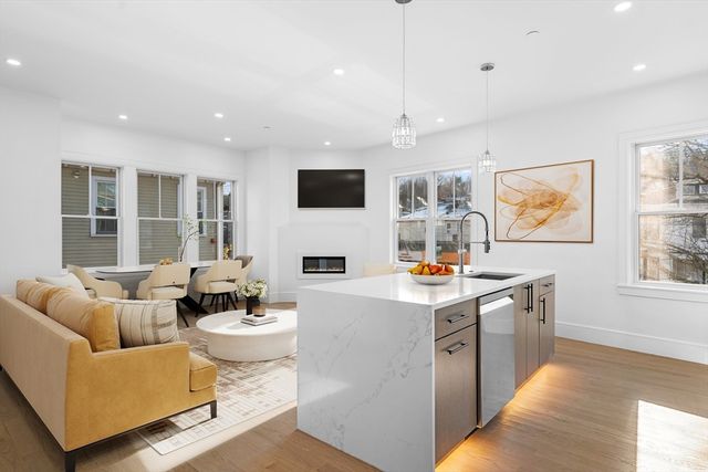 143 Tremont St 1, Boston, MA 02135