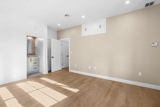 143 Tremont St 1, Boston, MA 02135