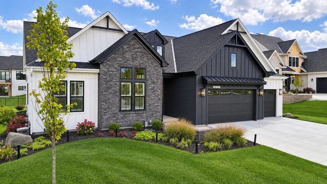 N57W20799 Dunbar COURT, Menomonee Falls, WI 53051