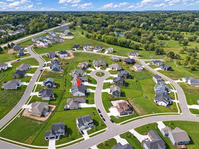 N57W20799 Dunbar COURT, Menomonee Falls, WI 53051
