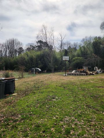 1212 Duncan Reidville Road, Duncan, SC 29334