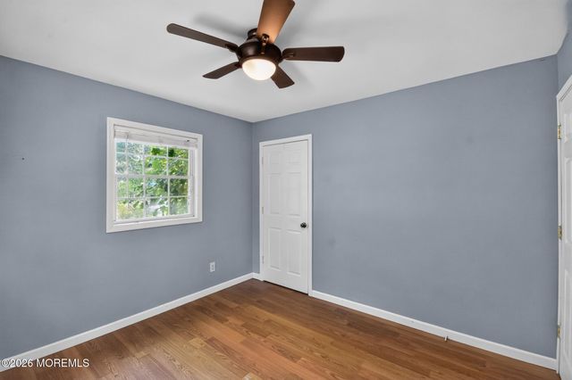 40 Annapolis Road, Toms River, NJ 08757
