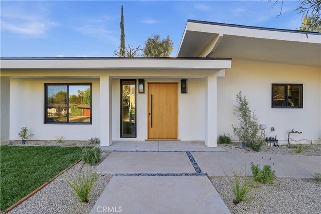 4615 El Caballero Drive, Tarzana, CA 91356