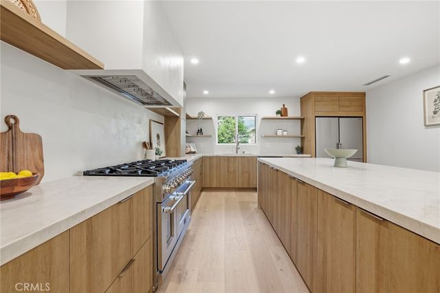 4615 El Caballero Drive, Tarzana, CA 91356