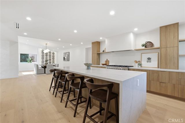 4615 El Caballero Drive, Tarzana, CA 91356
