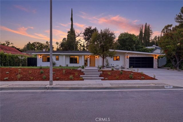 4615 El Caballero Drive, Tarzana, CA 91356
