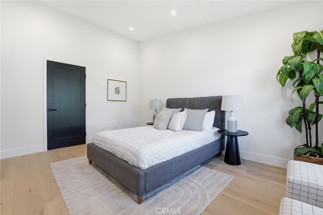 4615 El Caballero Drive, Tarzana, CA 91356