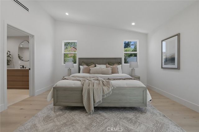 4615 El Caballero Drive, Tarzana, CA 91356