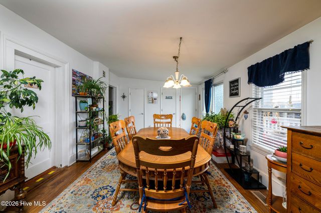 402 Hodges Street, Oriental, NC 28571