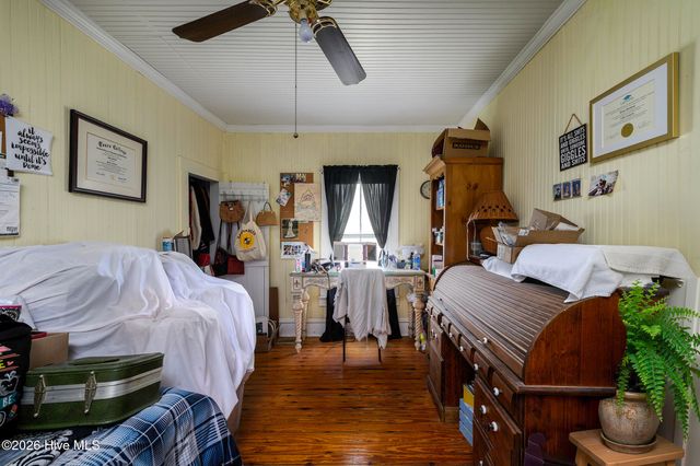 402 Hodges Street, Oriental, NC 28571