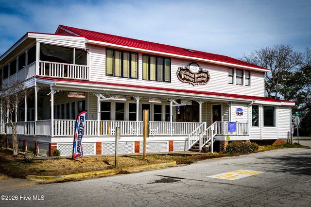 402 Hodges Street, Oriental, NC 28571