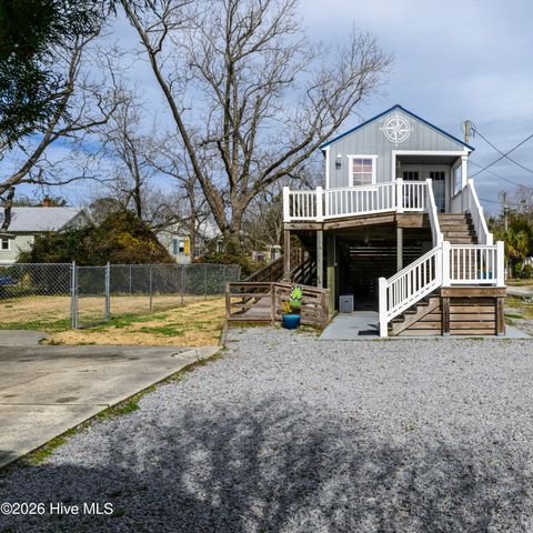 402 Hodges Street, Oriental, NC 28571