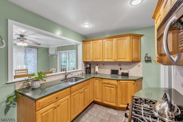 925 Woodland Ave, Union Twp., NJ 07083