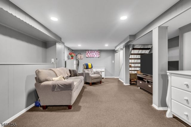 925 Woodland Ave, Union Twp., NJ 07083