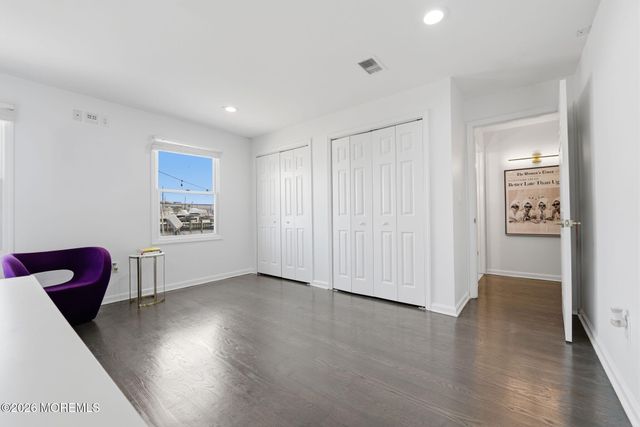 10 Minturn Road, Toms River, NJ 08753