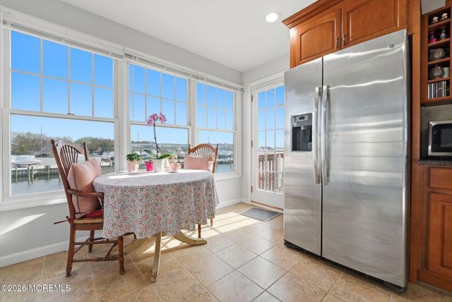 10 Minturn Road, Toms River, NJ 08753
