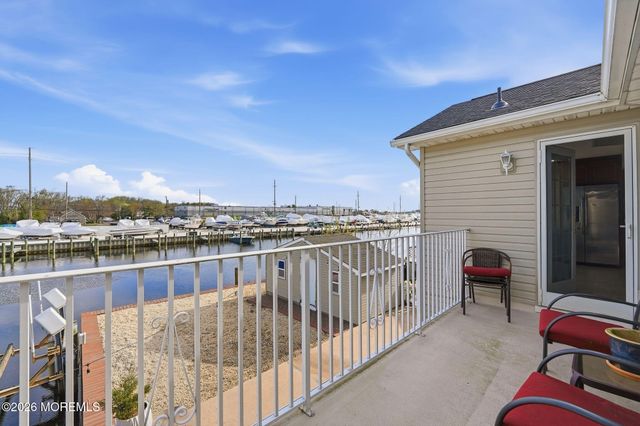 10 Minturn Road, Toms River, NJ 08753