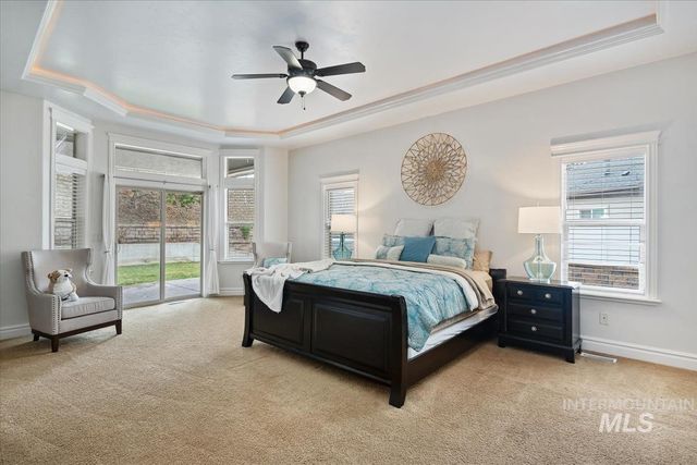 3129 S Silvertip Ln, Meridian, ID 83642