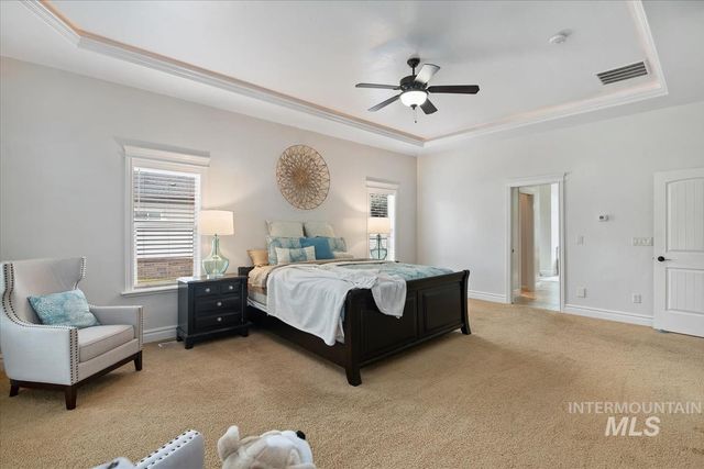 3129 S Silvertip Ln, Meridian, ID 83642