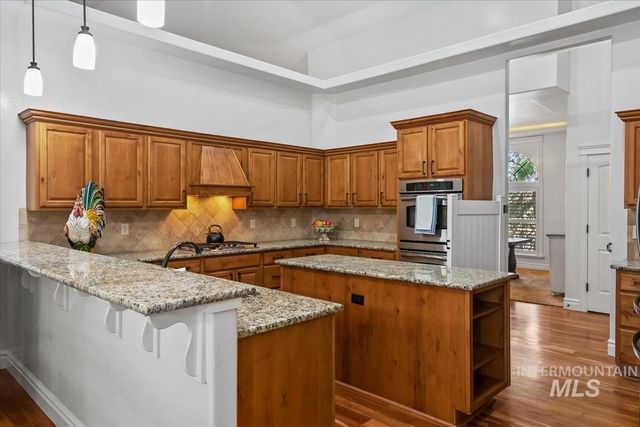 3129 S Silvertip Ln, Meridian, ID 83642