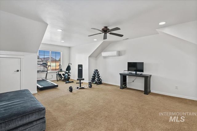 3129 S Silvertip Ln, Meridian, ID 83642