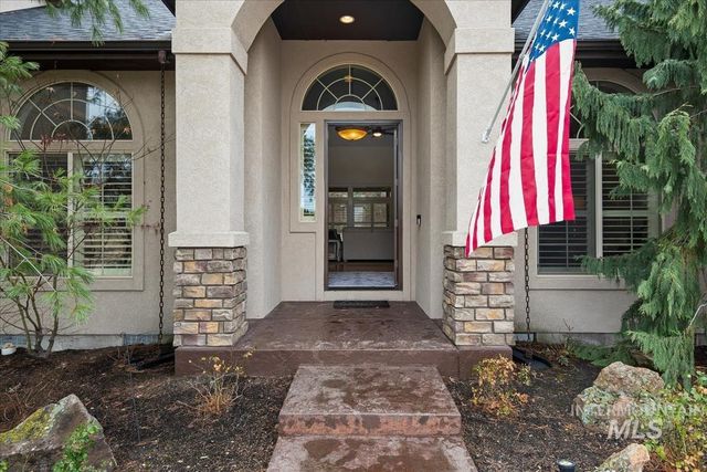 3129 S Silvertip Ln, Meridian, ID 83642