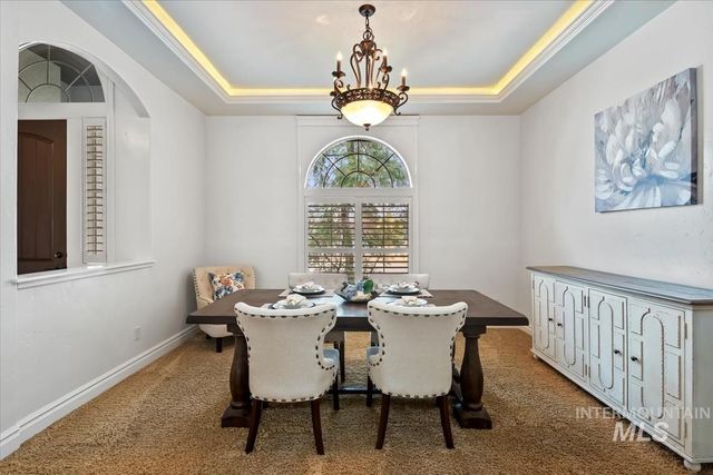 3129 S Silvertip Ln, Meridian, ID 83642