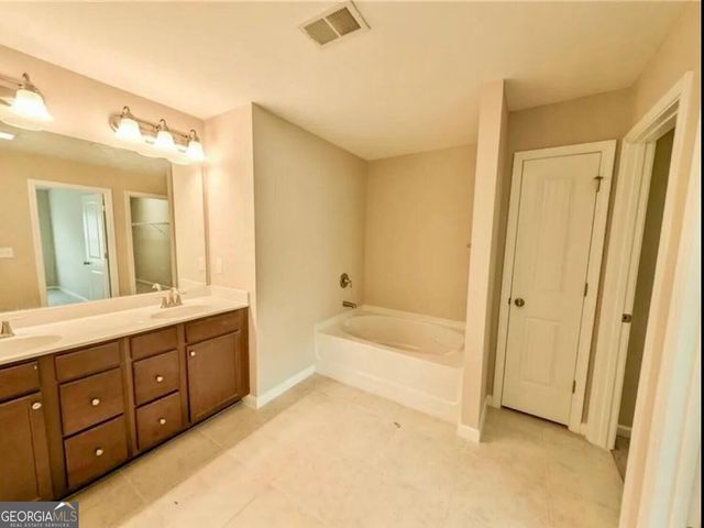6070 Shiloh Woods Drive 57, Cumming, GA 30040